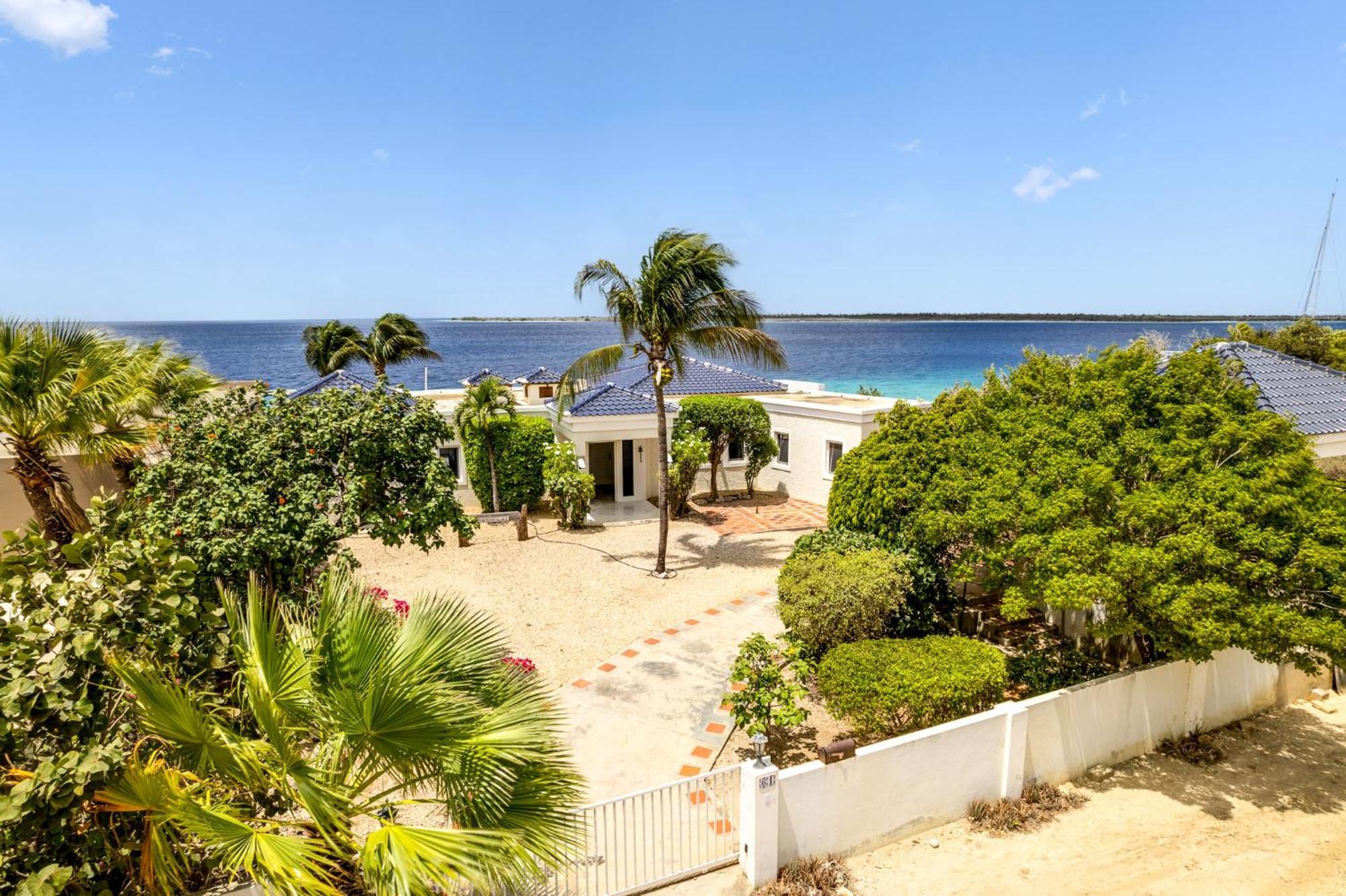 Oceanfront - Villa Port Of Call - Playa Exterior foto