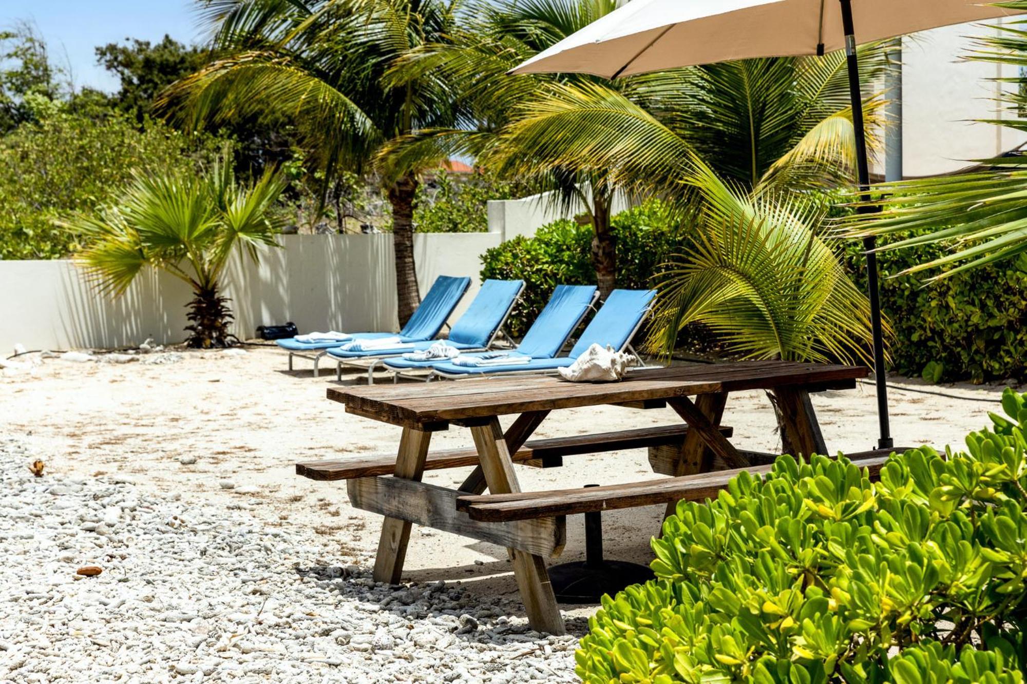 Oceanfront - Villa Port Of Call - Playa Exterior foto