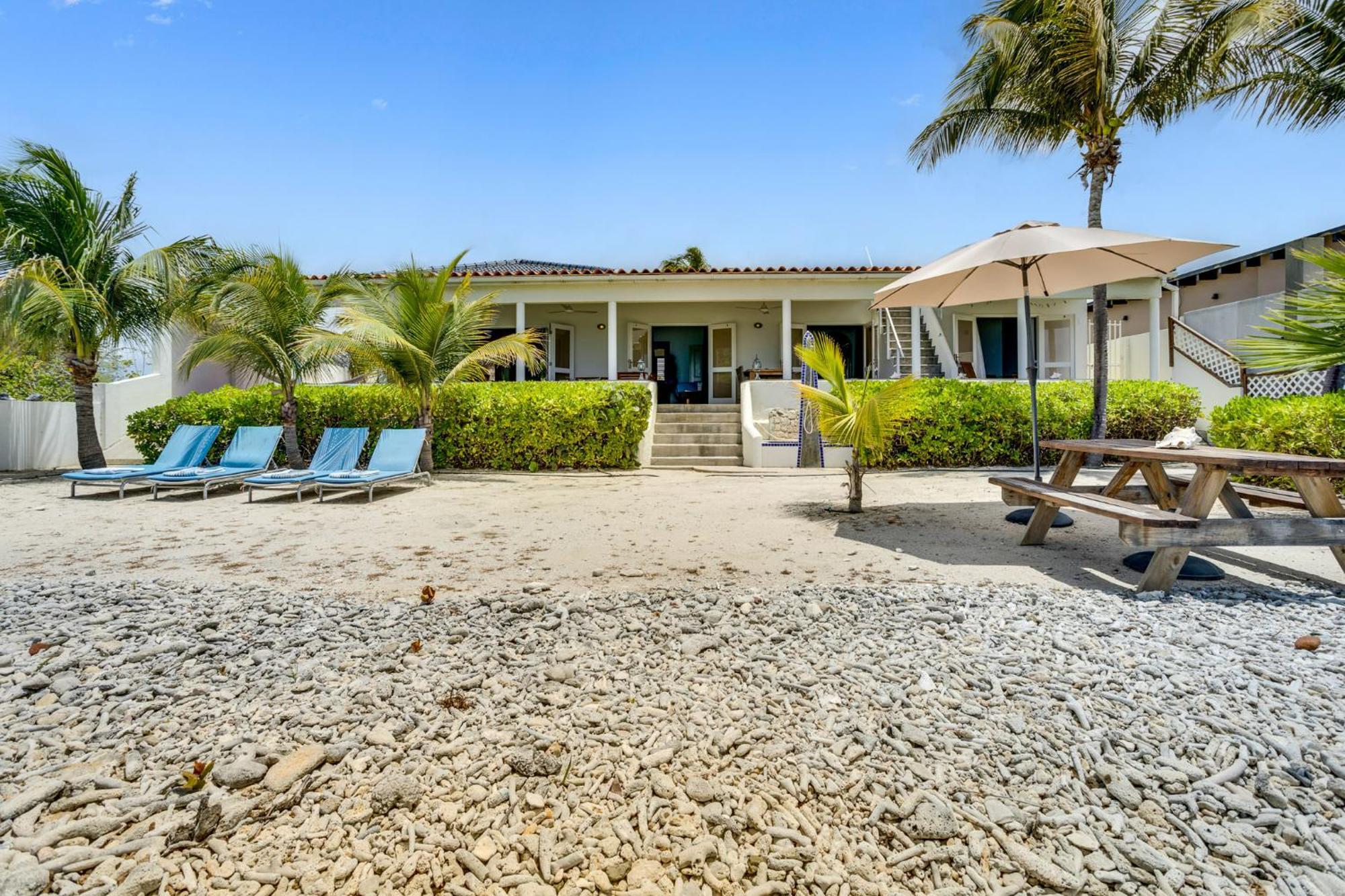Oceanfront - Villa Port Of Call - Playa Exterior foto